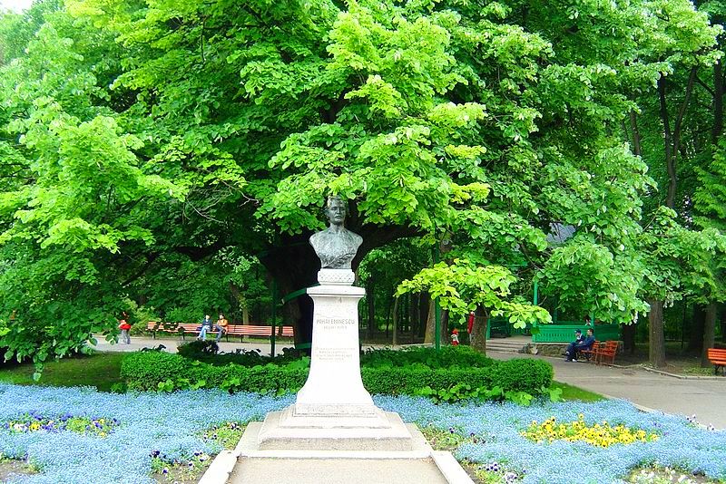 Copou Park and Eminescu’s Linden Tree